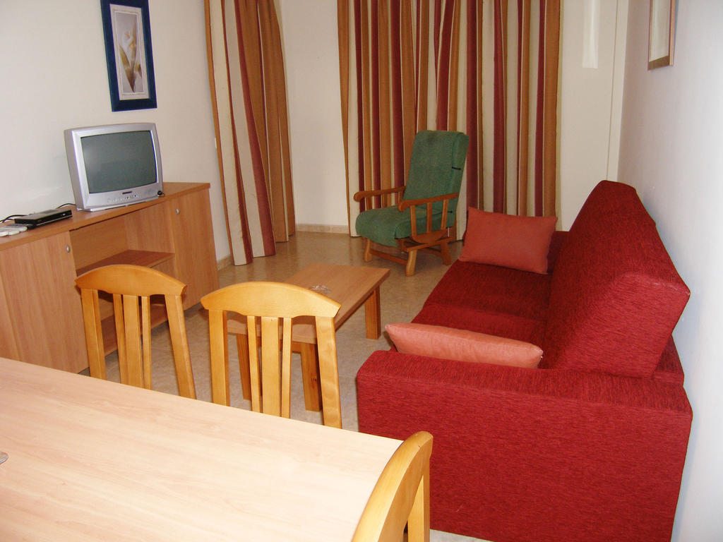 Apartamentos Cibeles Roquetas de Mar Exterior foto